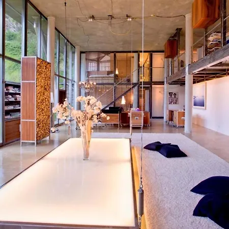아파트 Julen Loftus Chic Mountain Sanctuary With Panoramic Views 체르마트