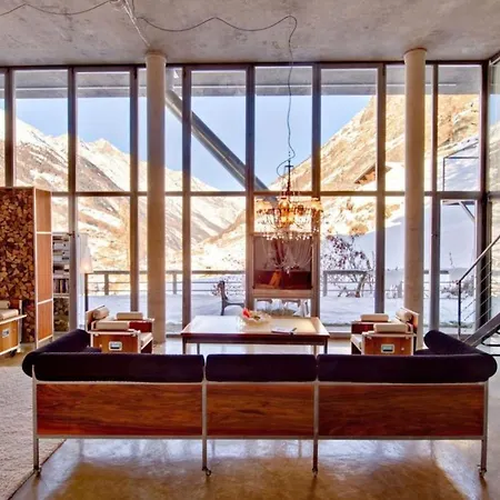Julen Loftus Chic Mountain Sanctuary With Panoramic Views Appartamento *