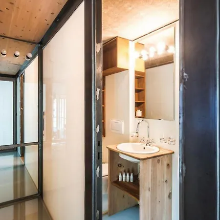 アパート Julen Loftus Chic Mountain Sanctuary With Panoramic Views
